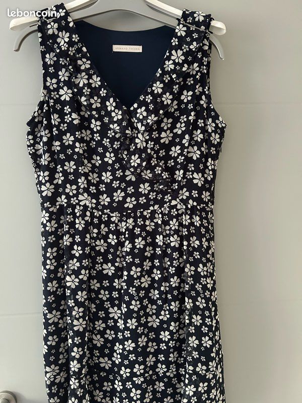 Robe Armand Thiery taille 38 (image 1)