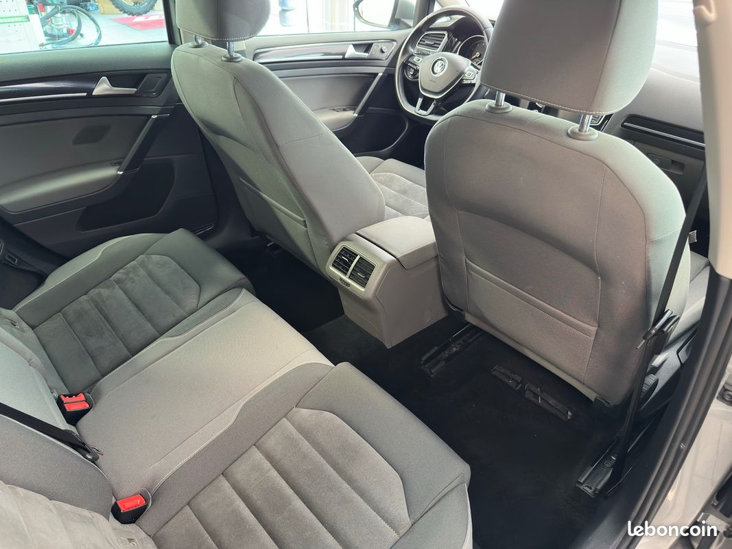 Volkswagen Golf 140cv TSI Carat Boite auto (image 11)