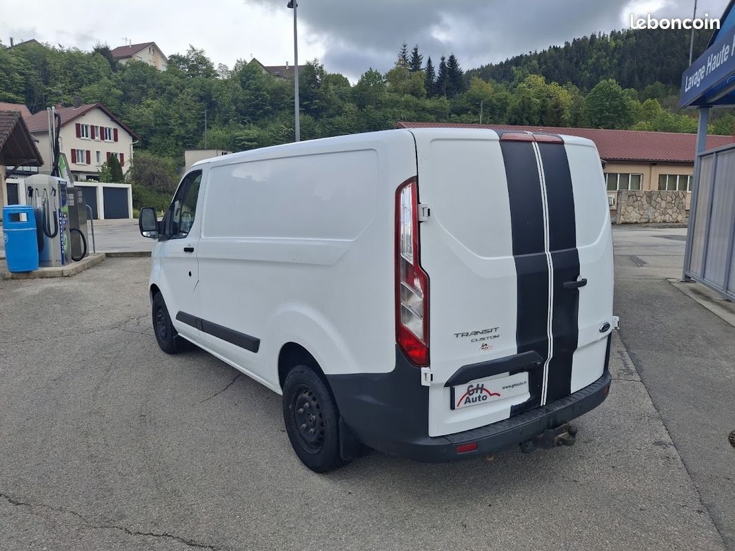 Ford TRANSIT CUSTOM FG 290 L1H1 2.2 TDCI 125CH LIMITED (image 4)