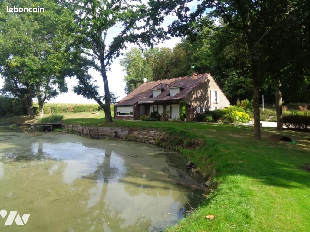 Maison 8 pièces 227 m² · à Lapugnoy · 227 m² · 728 000 €