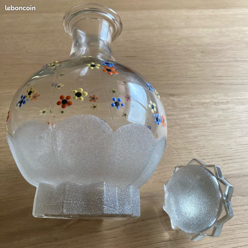 Carafe verre fleurs émaillées (image 4)