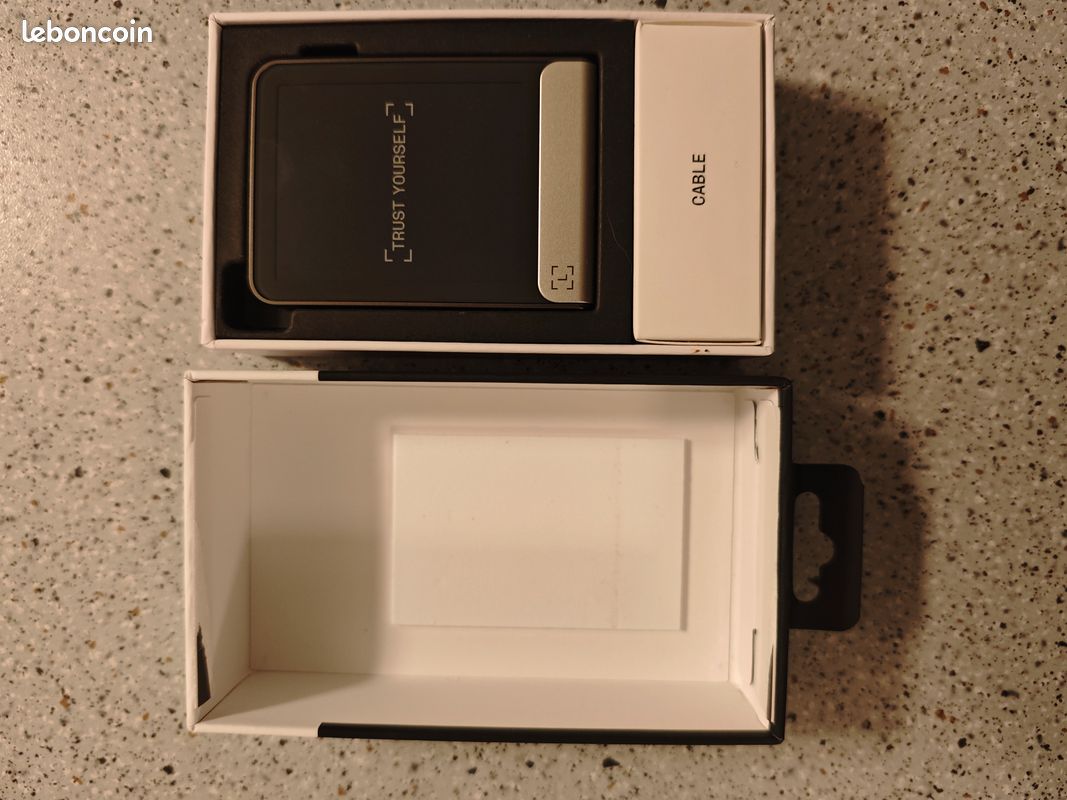 Wallet physique de crypto monnaie LEDGER FLEX - Accessoires informatique