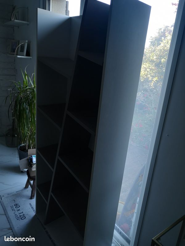 Bibliothèque design (image 2)