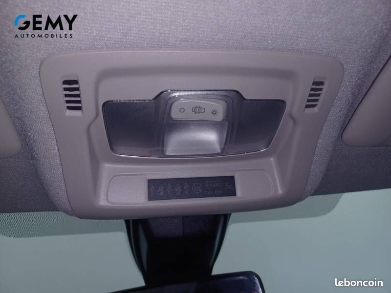 Citroën C3 PureTech 83 ch BVM5 You (image 15)