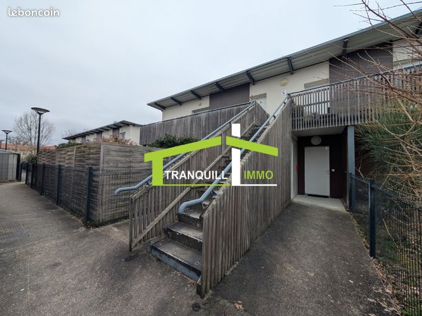 Appartement 2 chambres terrasses 2 parking ST JEAN D'ILLAC