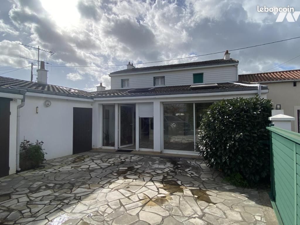 Maison 5 pièces 134 m² · à Couëron · 134 m² · 262 500 €