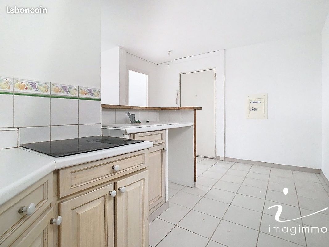 Appartement a louer montpellier - 3 pièce(s) - 54 m2 - Surfyn