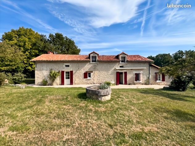 Maison 4 pièces 152 m² · à Saint-Astier · 152 m² · 424 000 €