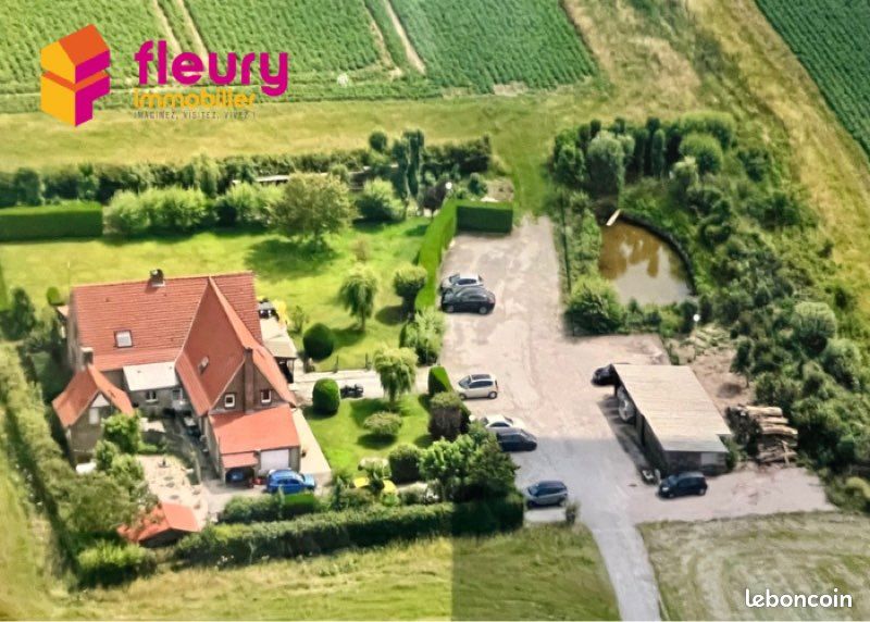 Maison 10 pièces 302 m² · à Herzeele · 302 m² · 535 000 €