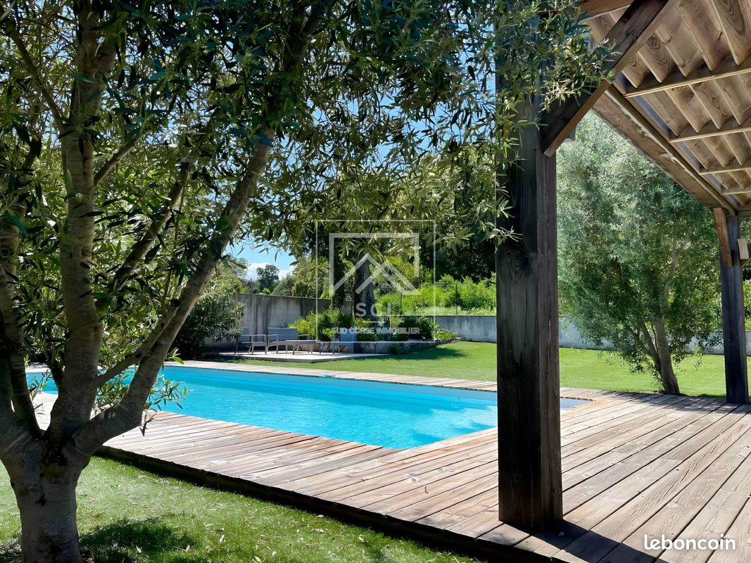 Maison 5 pièces 136 m² · à Zonza · 136 m² · 850 000 €