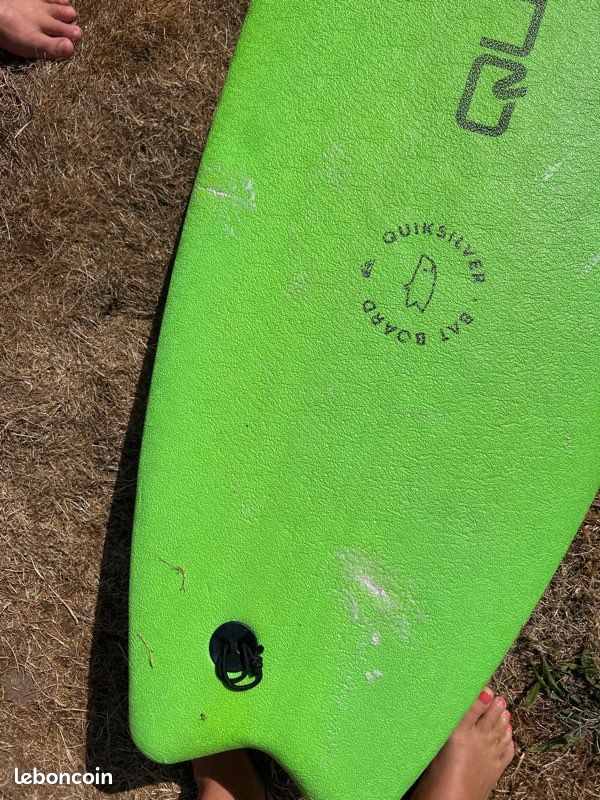Surf Fish Quiksilver 5’6 38L (image 3)