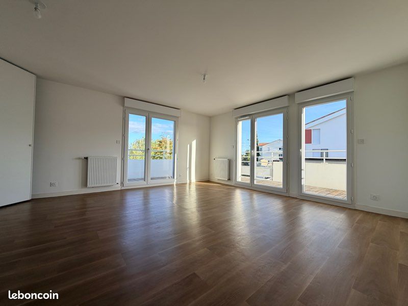 Appartement 3 pièces 63 m² · aux Sables-d'Olonne · 62,7 m² · 270 000 €