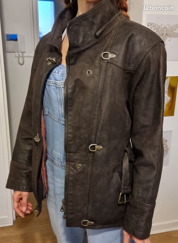 Veste en cuir - très bon état - taille 36 (image 4)