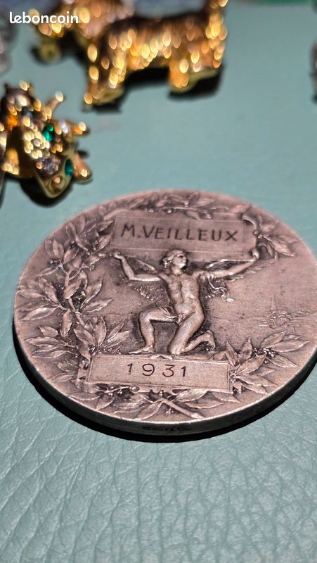 Ancienne médaille, aviron, en bronze argenté