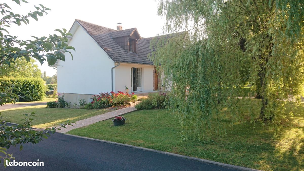 Maison 6 pièces 121 m² · à Dissay-sous-Courcillon · 121 m² · 219 000 €