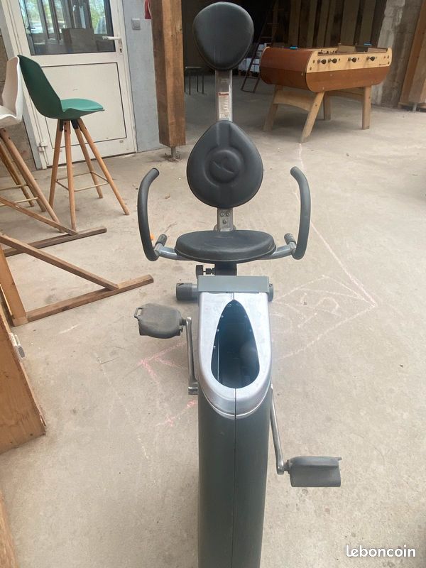 Vélo d’appartement (image 1)