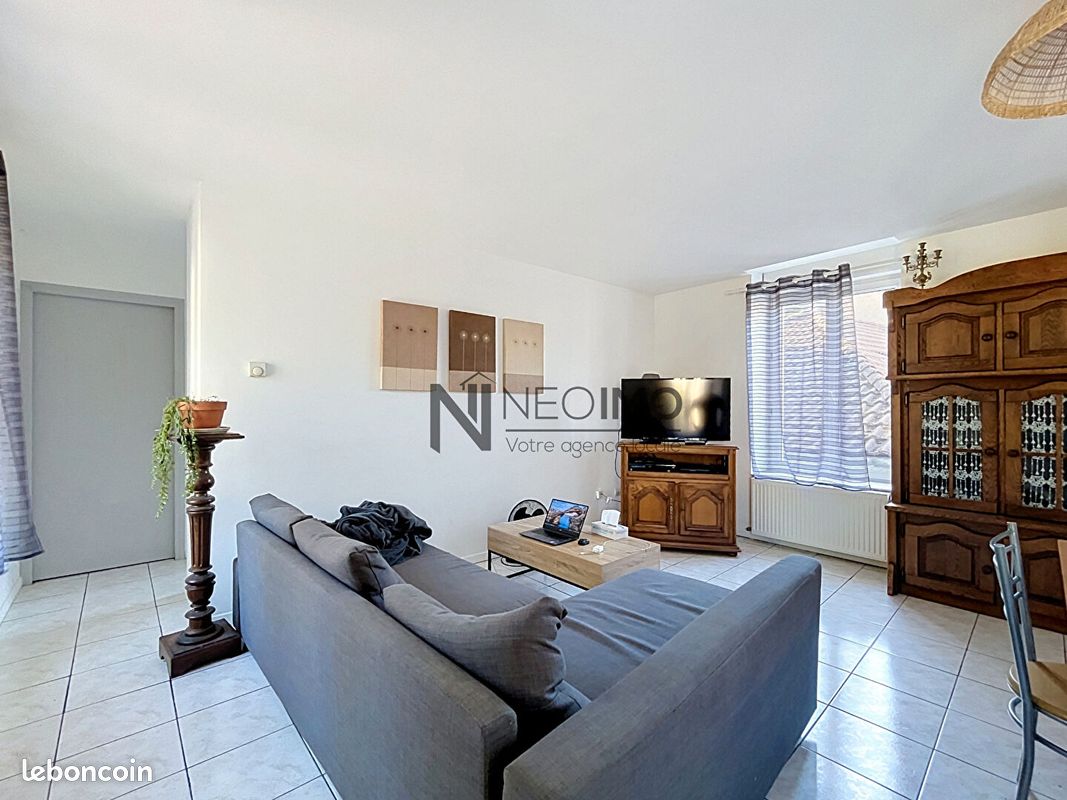 Appartement 3 pièces 69 m² · à Neufchâteau · 69 m² · 490 €/mois