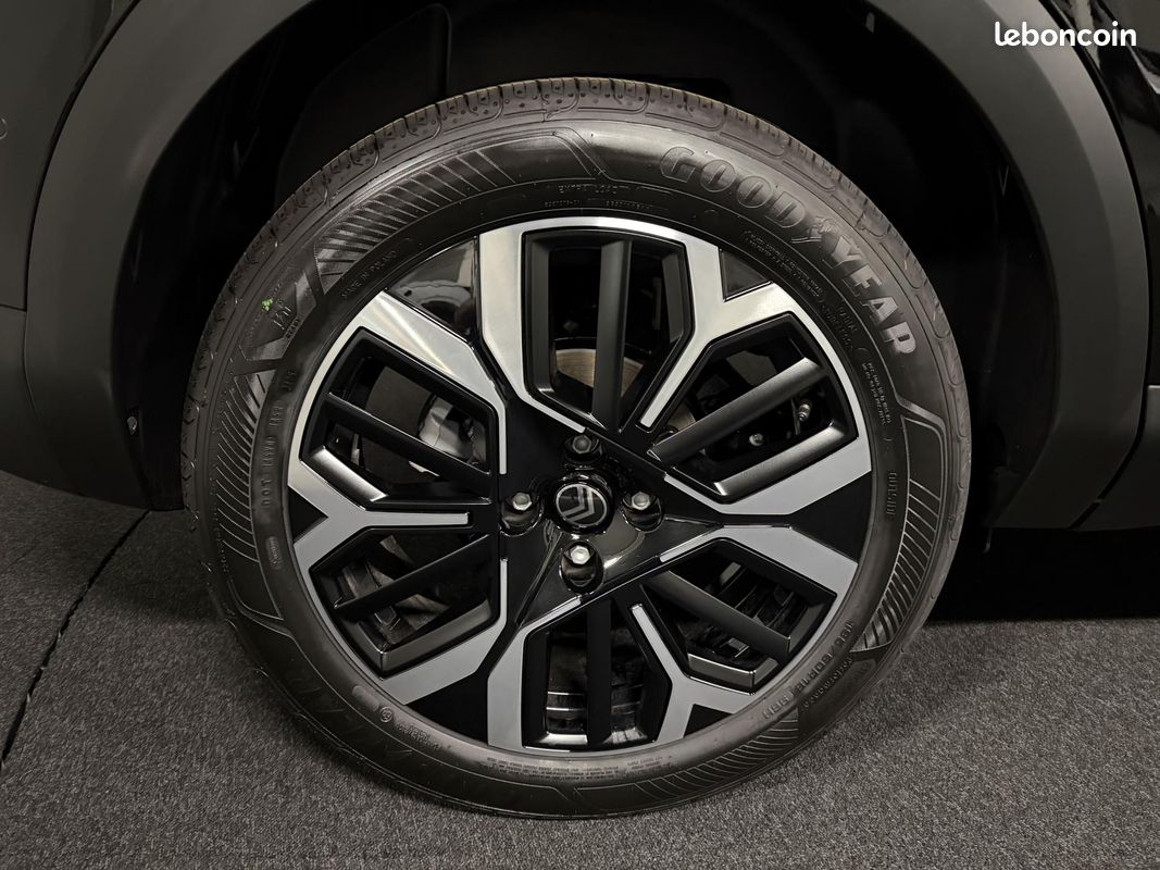 CITROEN C4 III (2) 1.2 HYBRIDE 145 MAX e-DCS6 PACK HIVER TOIT OUVRANT (image 9)