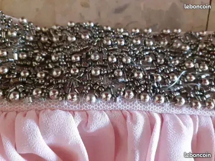 Jupe longue fluide rose pâle avec ceinture perlée - Taille 40/42 (image 5)