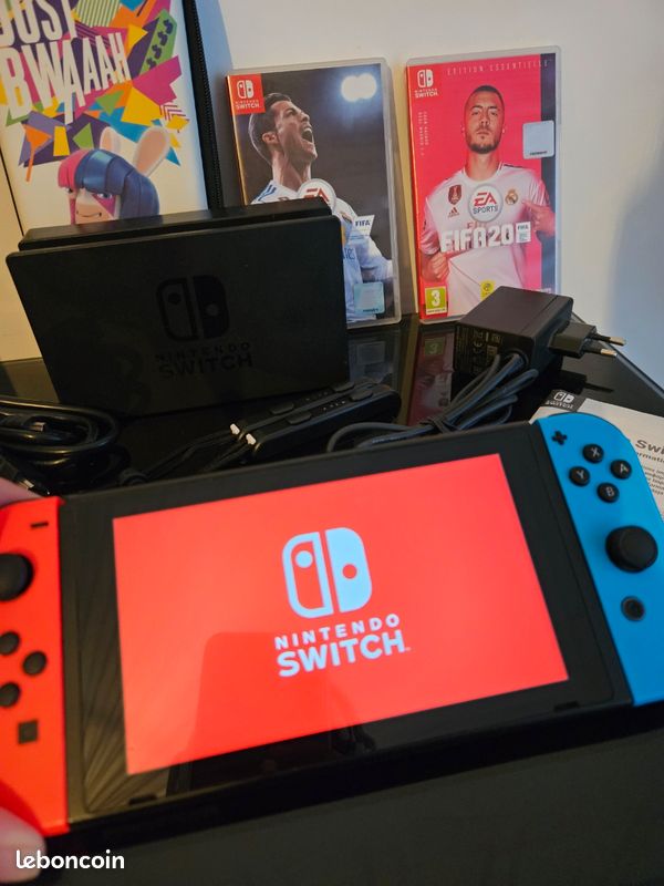 Nintendo Switch Très bon état (image 2)