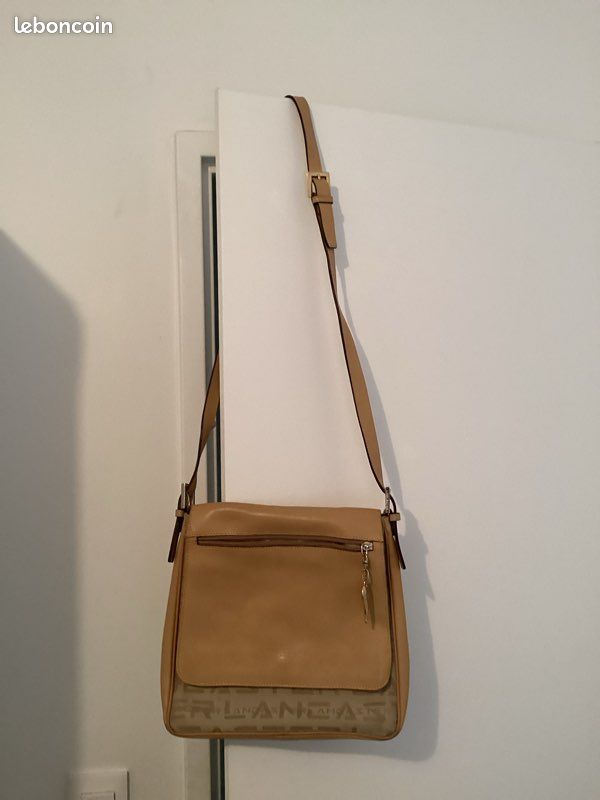 Sac épaule ou bandoulière lancaster beige Accessoires Bagagerie