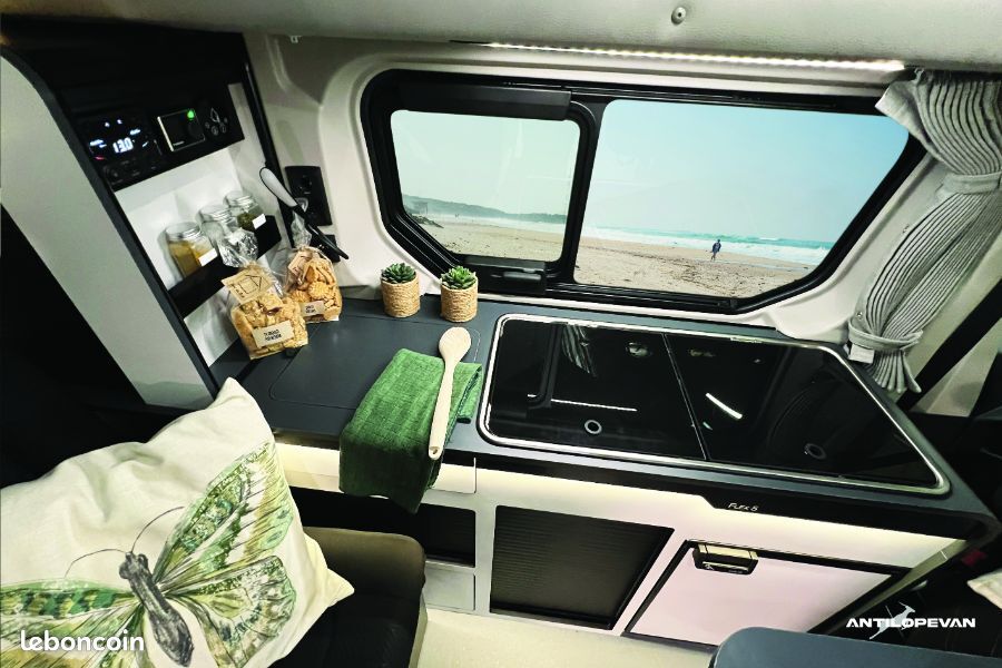 Renault Trafic VAN ANTILOPE Aménagé NV FLEX 5 CONFORT 2.0 DCi 150 EAG9 L1 5PL Attel+Pte Vélo Disp... (image 38)