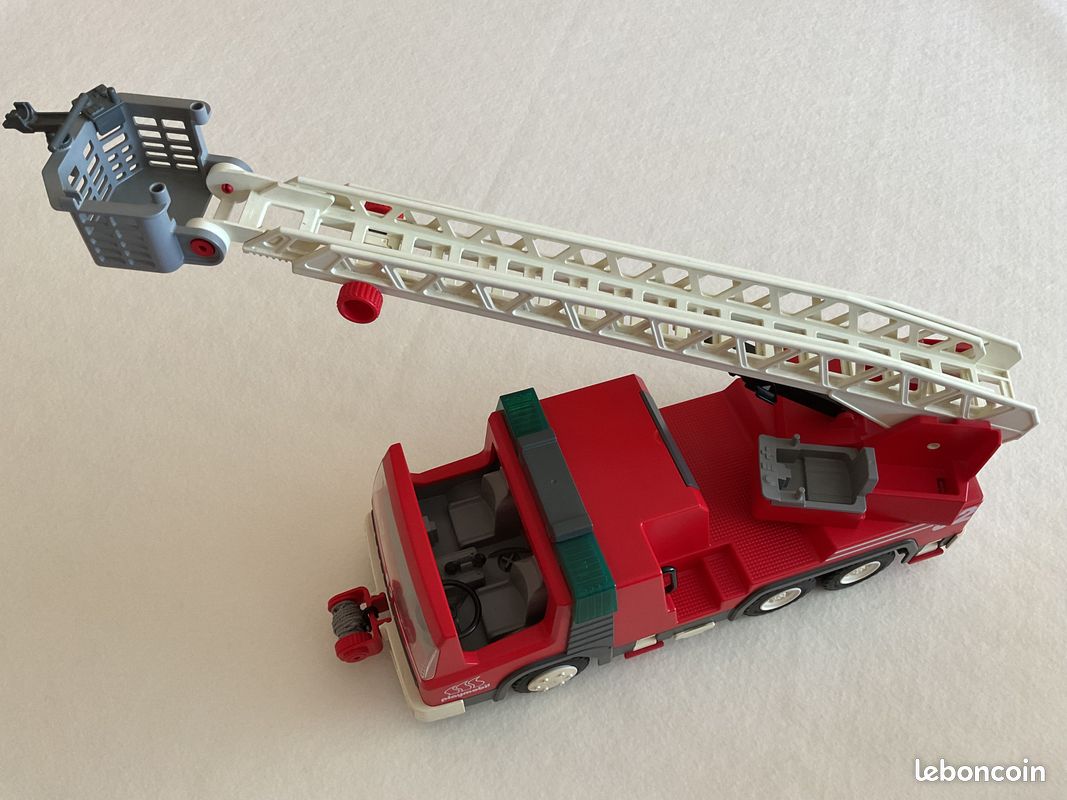 Camion Pompier Playmobil, geobra, année 1981 = - Jeux & Jouets