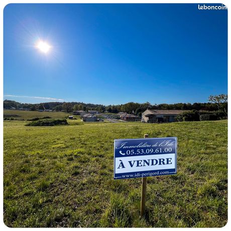 Terrain 725 m² Champcevinel