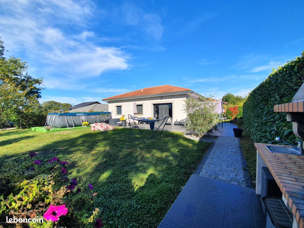 Maison 6 pièces 125 m² · à Brenthonne · 125 m² · 635 000 €