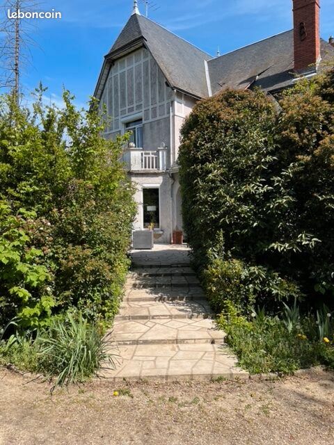 Maison 140 m² · à Saint-Doulchard · 140 m² · 416 000 €
