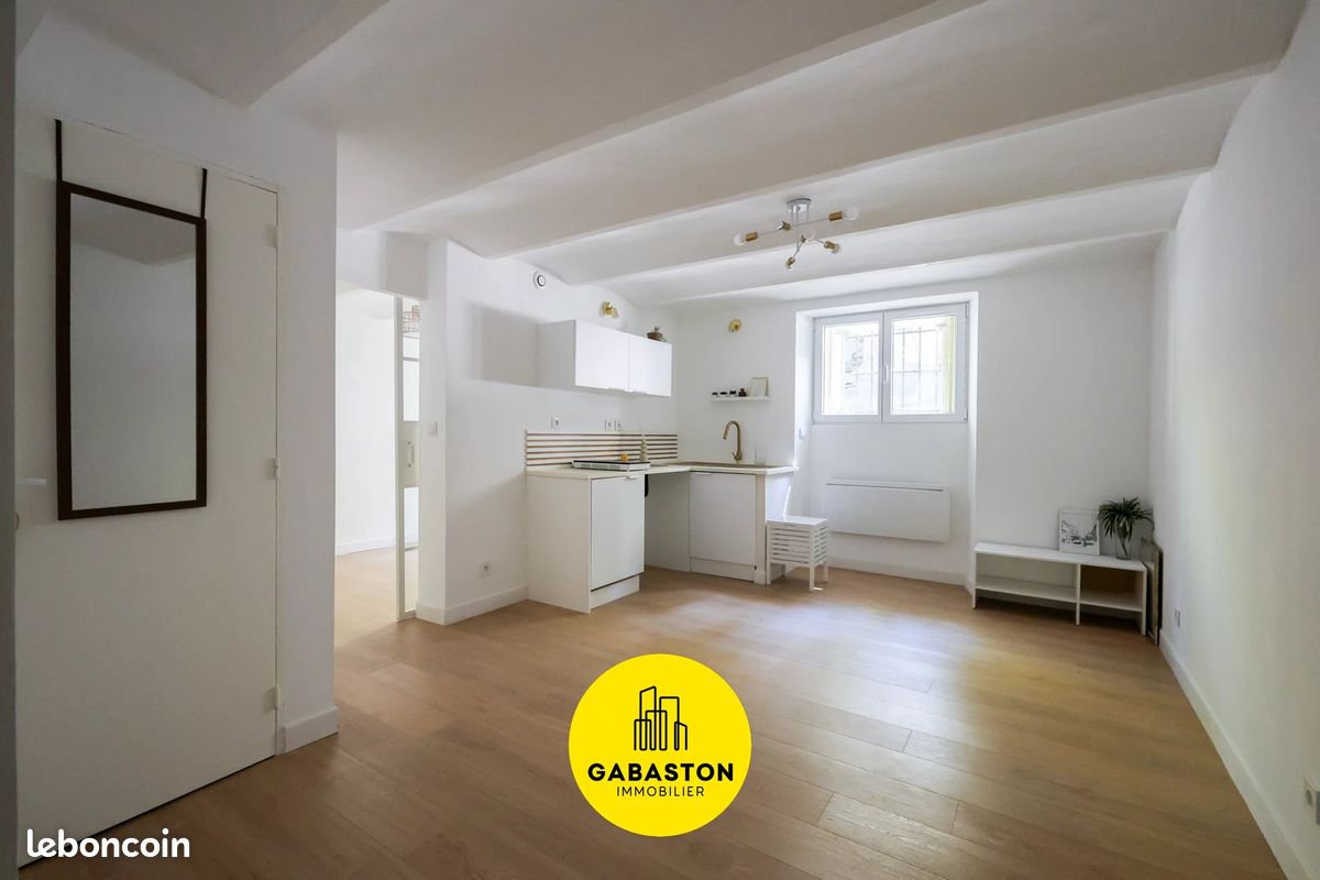 Appartement 2 pièces 42 m² · à Marseille · 42 m² · 120 000 €