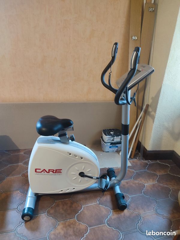 Vélo d'appartement (image 1)