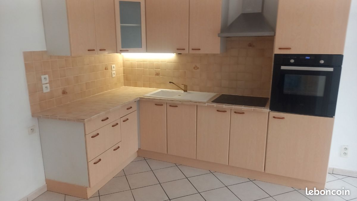 Appartement 2 pièces 45 m² · à Castelsarrasin · 45 m² · 520 €