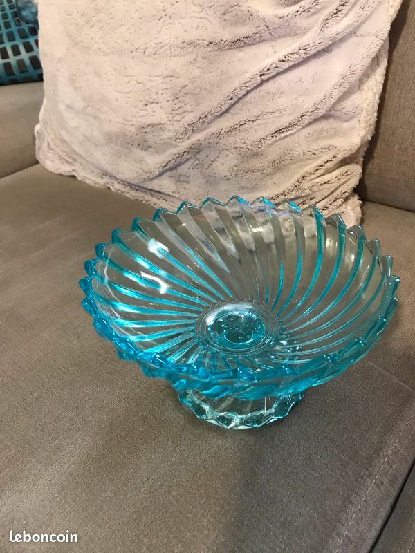 Coupe en verre (image 1)