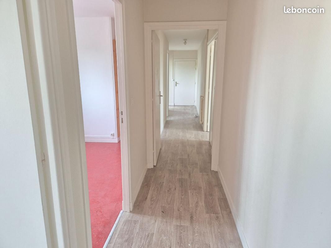 Appartement a louer saint-lo - 4 pièce(s) - 88 m2 - Surfyn