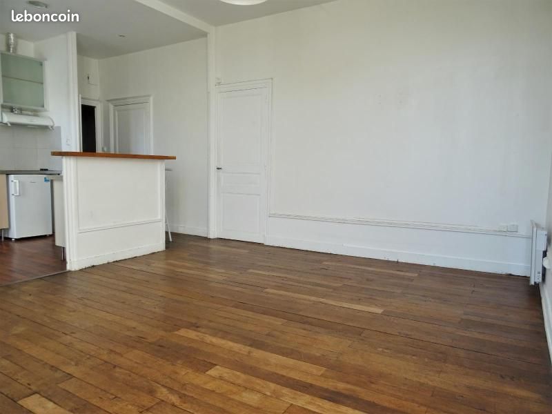 Appartement 2 pièces 52 m² - Thouars 79100 (image principale 3)