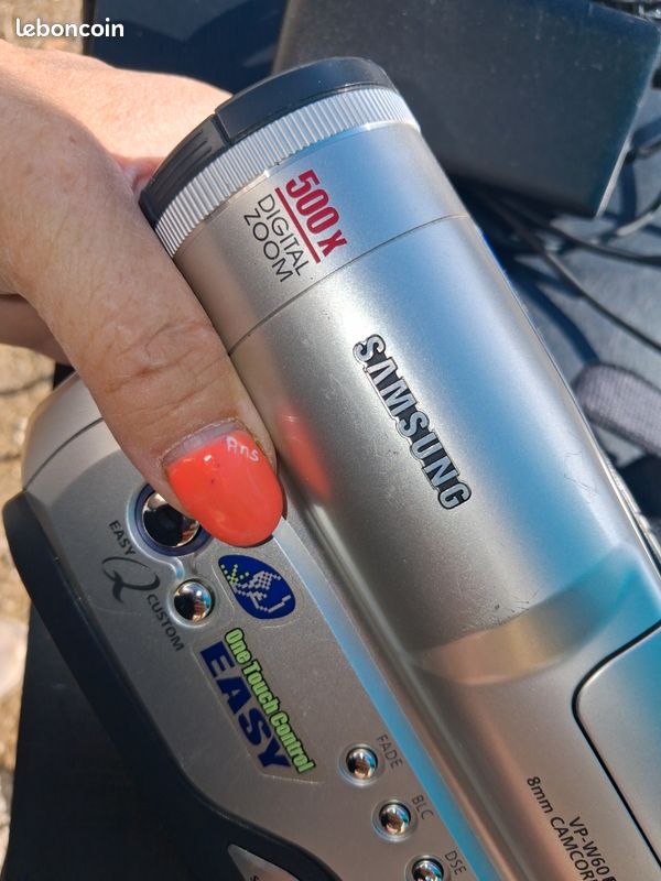 Camèscope samsung VP-W60 (image 10)