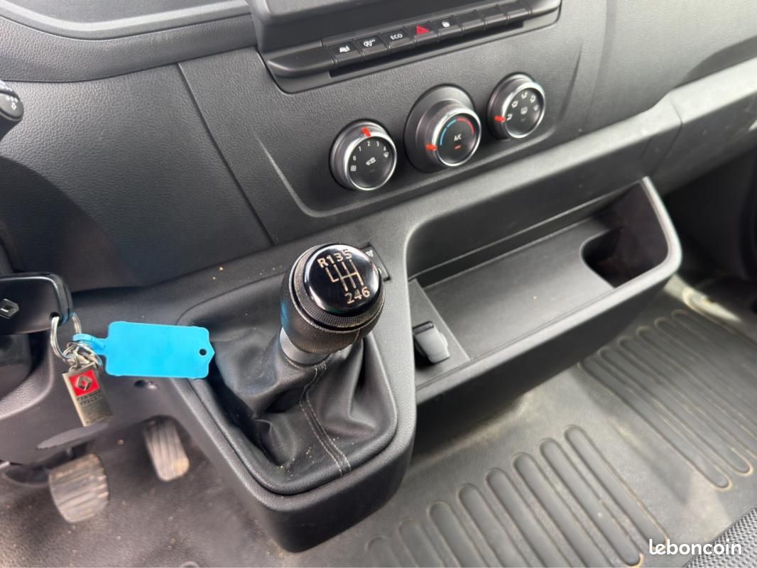 Renault Master Benne SIMPLE BS PROP RJ3500 L3+COFFRE DCI 130 CONFORT (image 17)