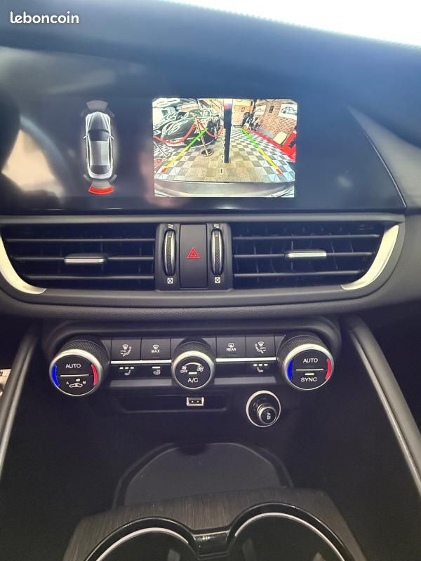 Alfa Romeo Giulia MY20 2.2 190 ch AT8 Ti (image 18)