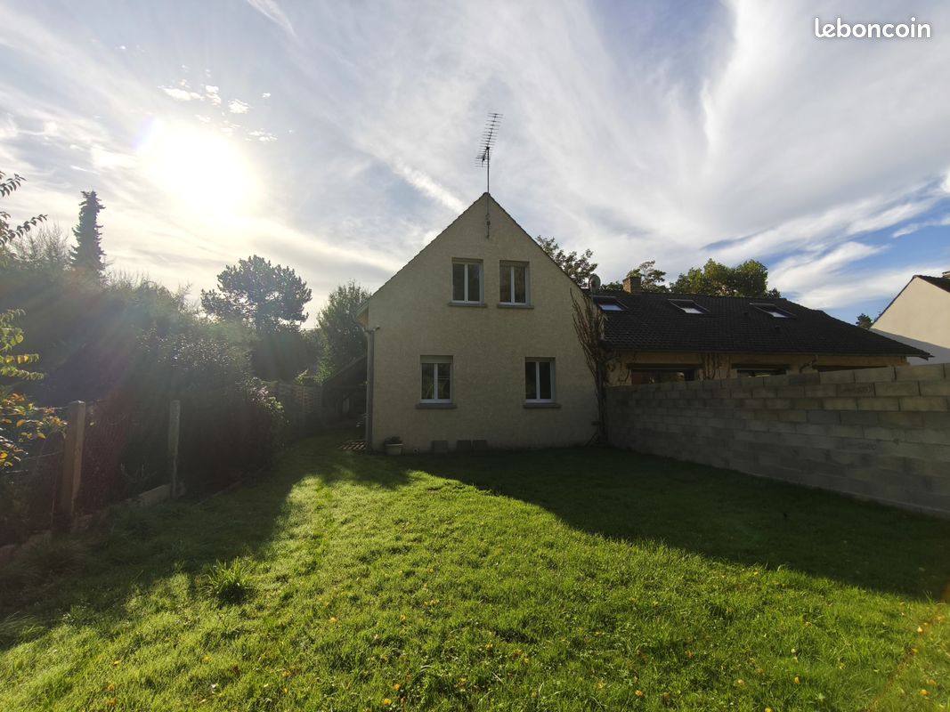 Maison 5 pièces 148 m² · à Dannemois · 148 m² · 1 475 €