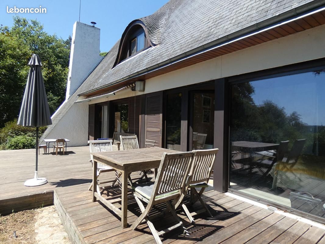 Maison 6 pièces 133 m² · à Guilligomarc'H · 133 m² · 343 900 €