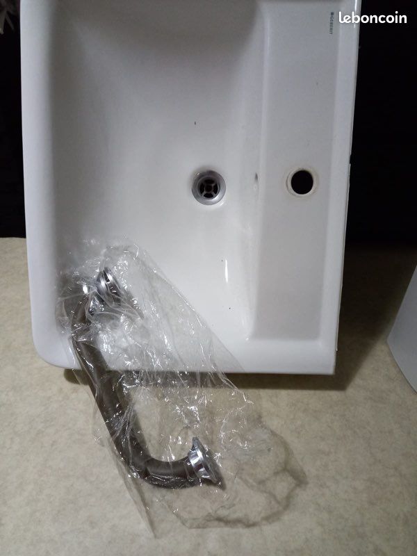 Lavabo (image 2)