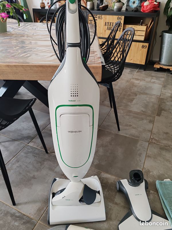 Aspirateur Kobold VK200 -Presque neuf- | Petit Electroménager à El Jadida