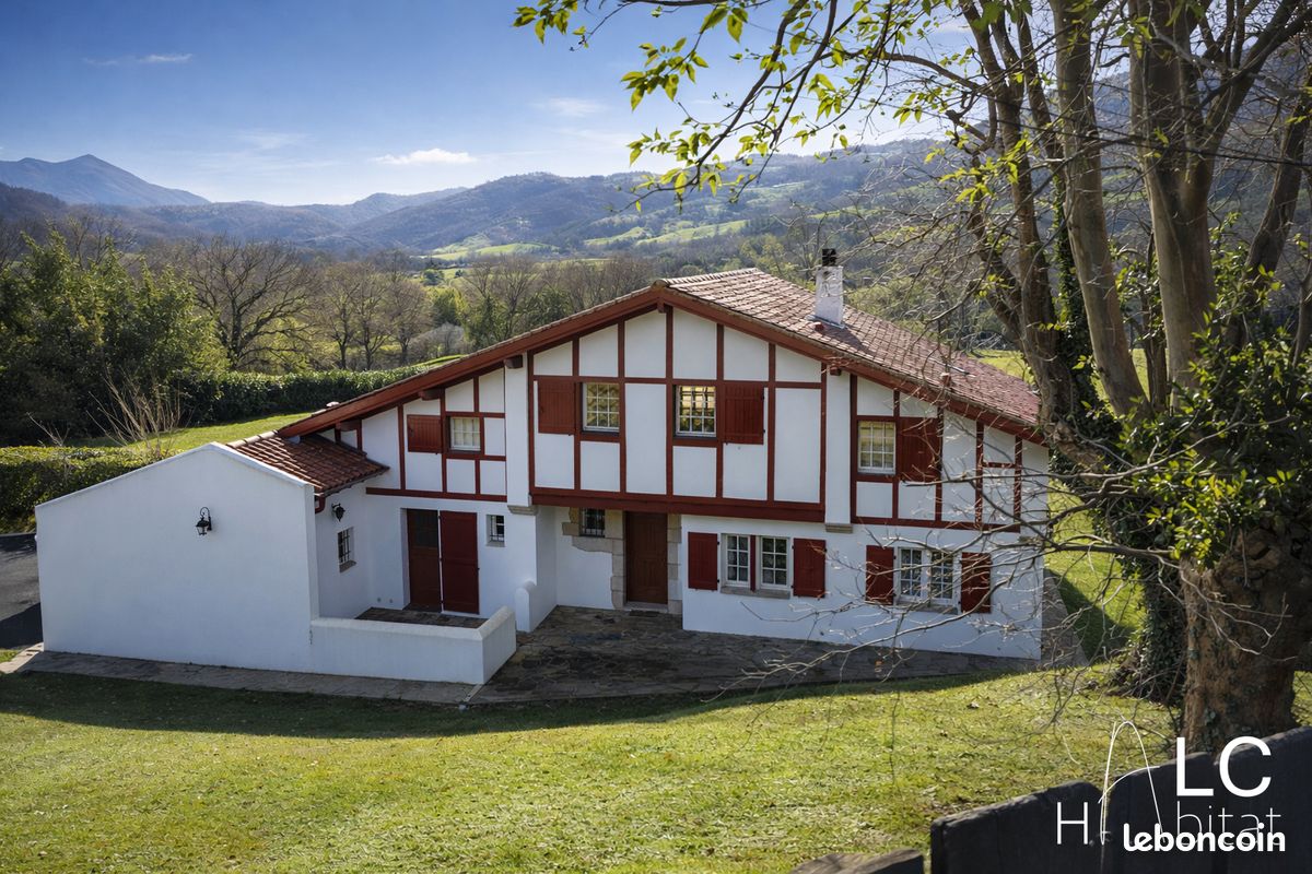 Maison 6 pièces 260 m² · à Saint-Jean-de-Luz · 260 m² · 1 499 000 €