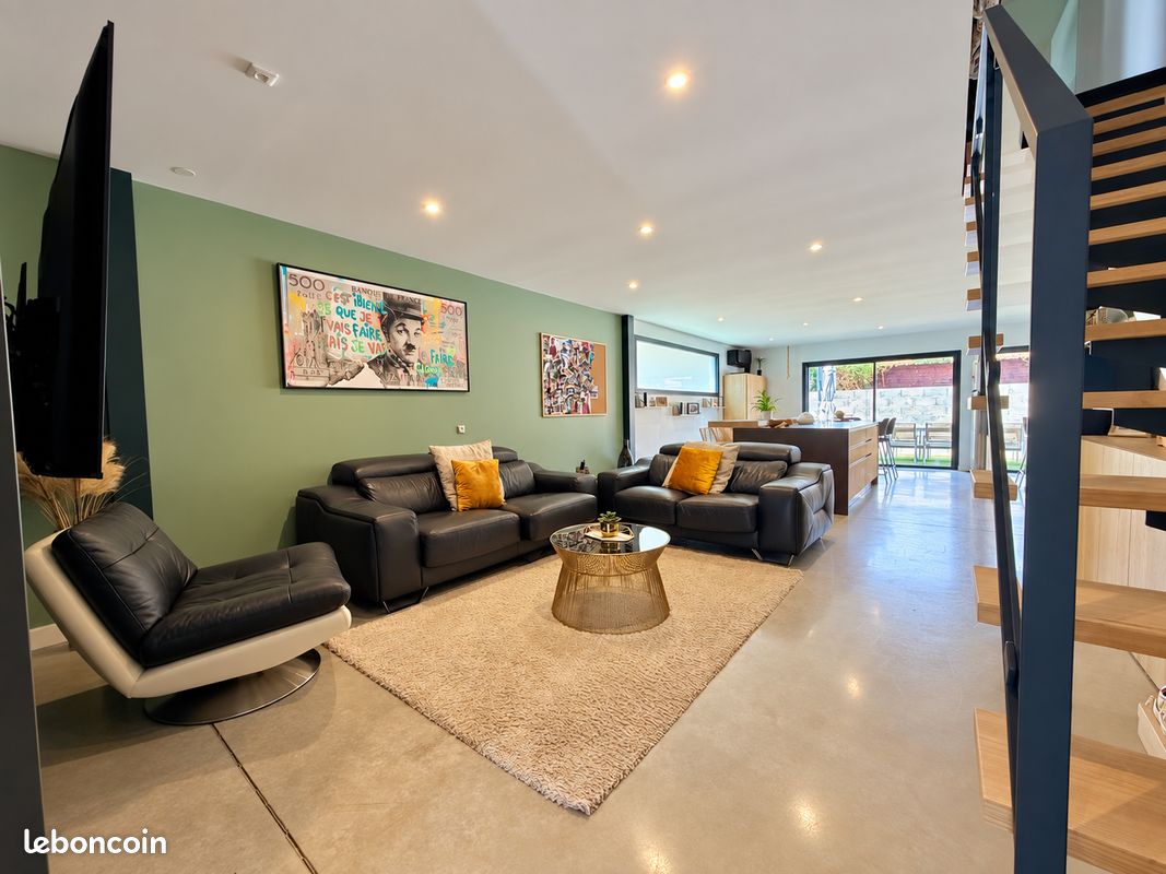 Appartement 4 pièces 115 m² · à Chessy · 115 m² · 350 000 €