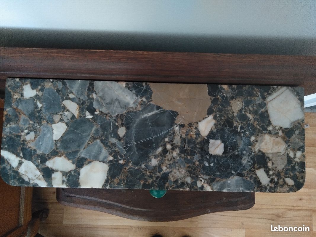 Table de nuit ancienne (image 3)