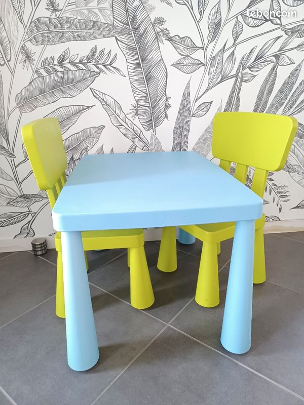 Table et chaises mammut ikea (image 1)