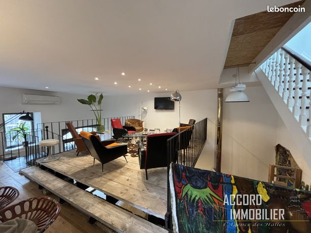 Maison 9 pièces 240 m²