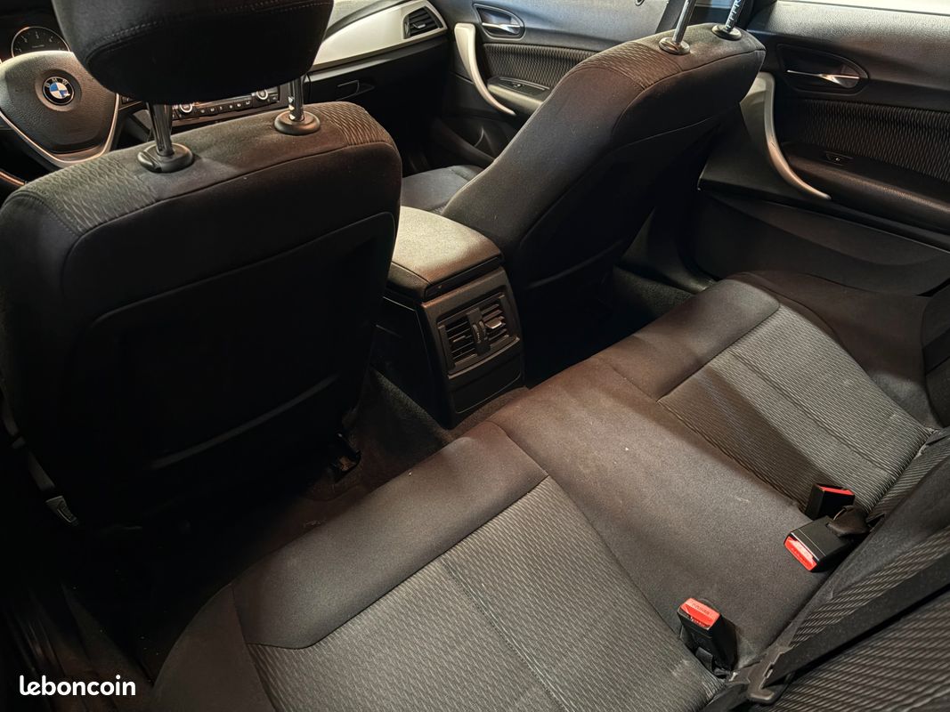 BMW SERIE 1 114D 95CV LOUNGE PLUS - FACTURES D'ENTRETIEN - RIEN A PREVOIR - GPS - CLIM AUTo (image 14)