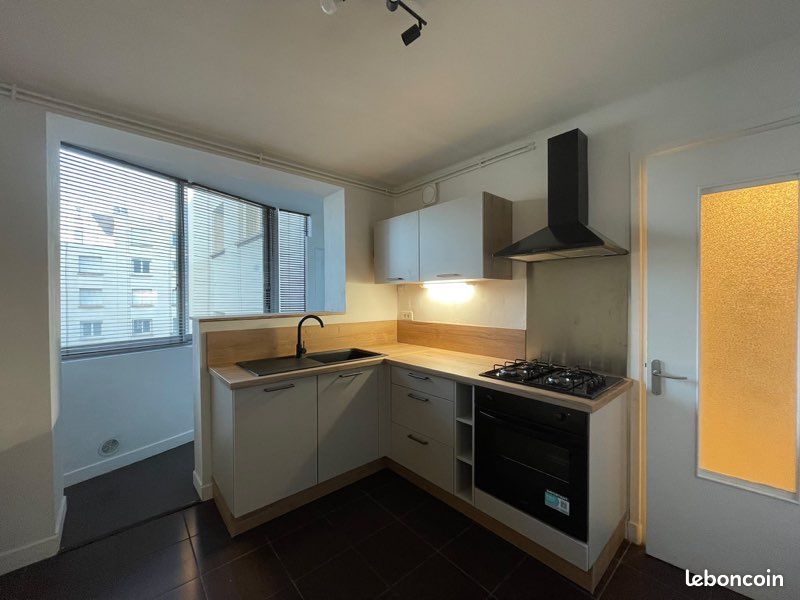 Appartement 3 pièces 67 m² · à Saint-Étienne · 67 m² · 590 €/mois